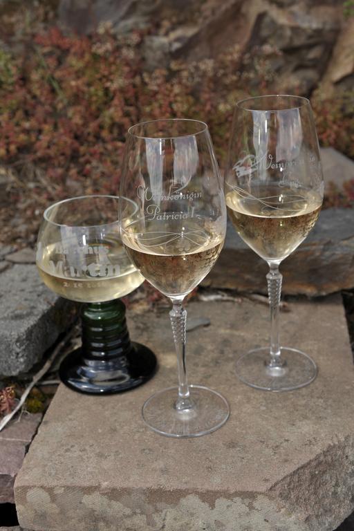 Wein Und Gaestehaus Scheid Sankt Aldegund Buitenkant foto